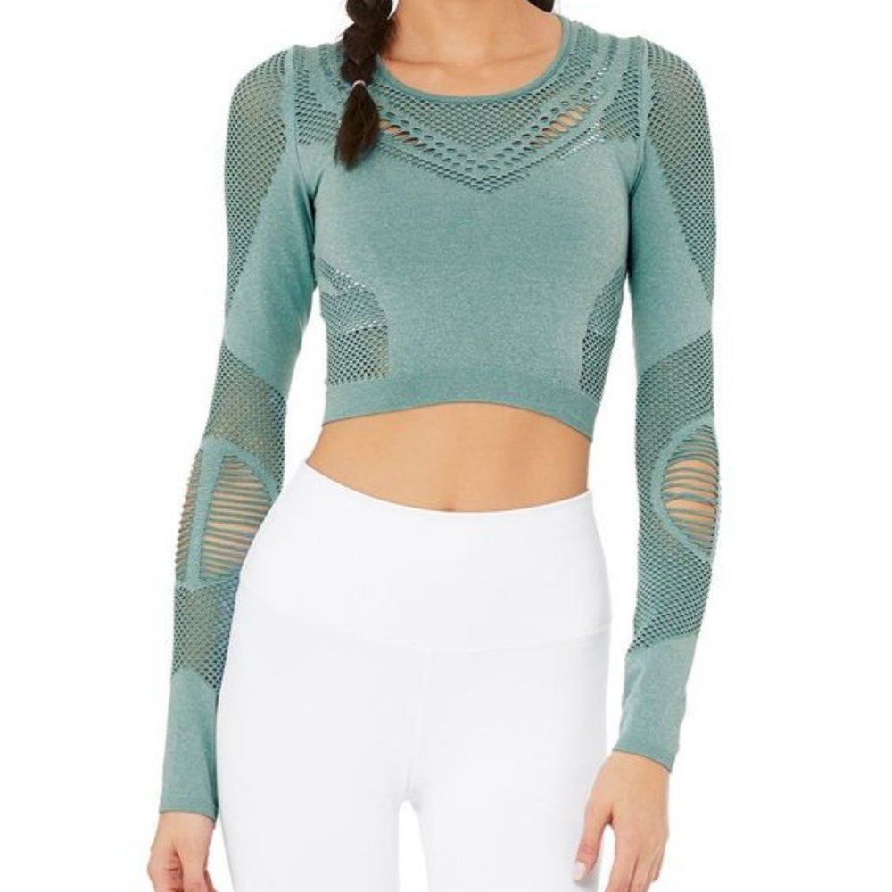 Alo Yoga Siren Long Sleeve Crop Top - M